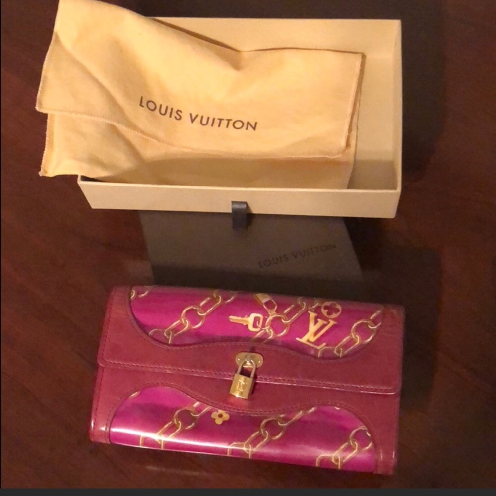 HP Authentic LV CHARMS Porte Monnaie Wallet